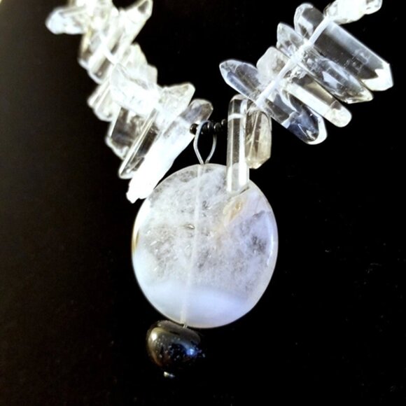 Quartz, Jet And White Agate Necklace - Picture 7 of 7